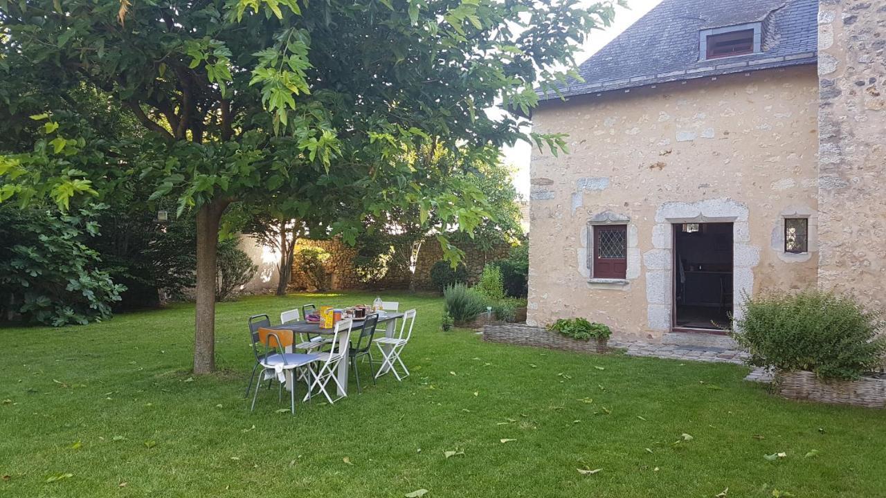 Manoir De La Croix Verte Le Bailleul Buitenkant foto